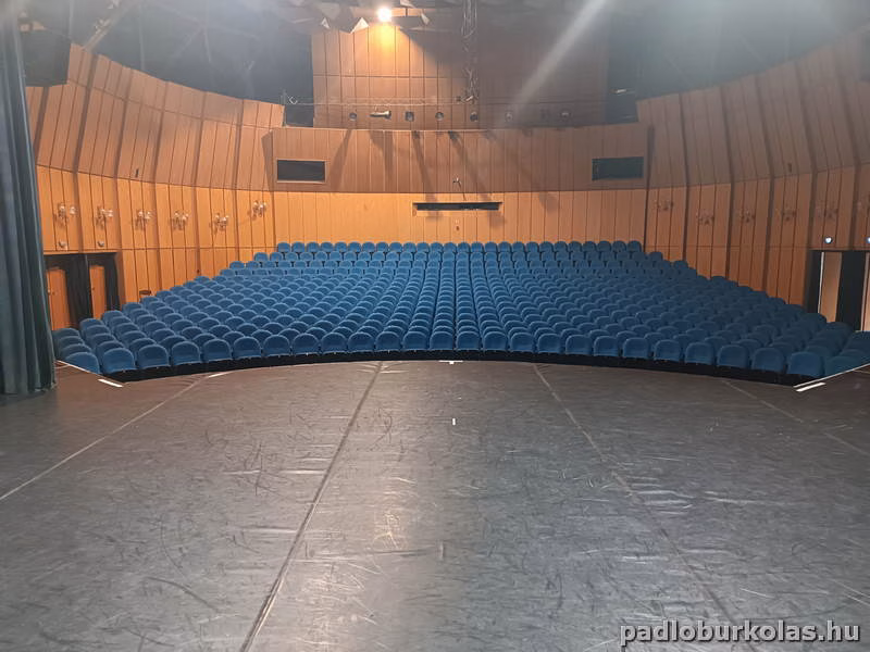 Padlóburkolás, melegburkolás