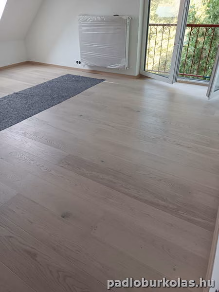 Padlóburkolás, melegburkolás