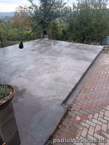 Padlóburkolás, melegburkolás