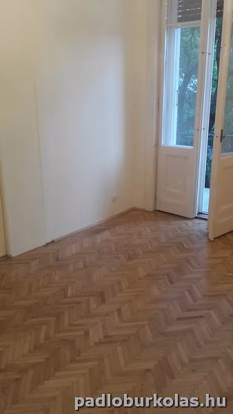 Padlóburkolás, melegburkolás