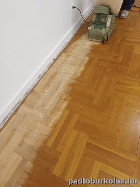 Padlóburkolás, melegburkolás
