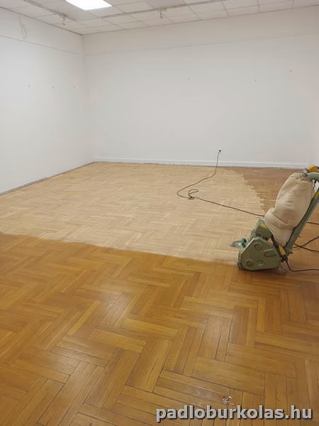 Padlóburkolás, melegburkolás