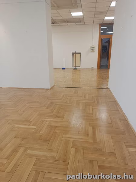 Padlóburkolás, melegburkolás