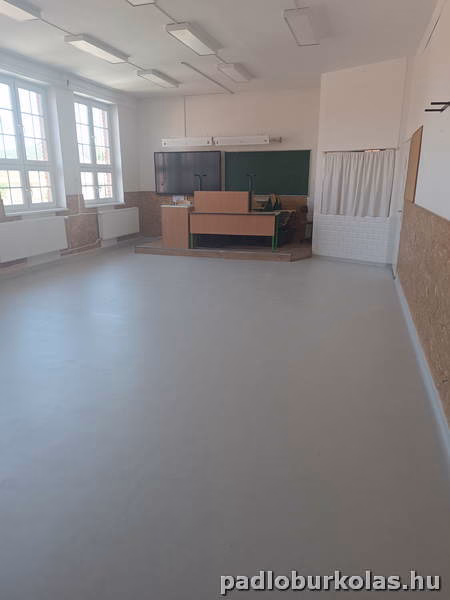 Padlóburkolás, melegburkolás