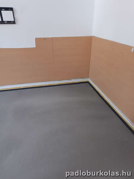 Padlóburkolás, melegburkolás