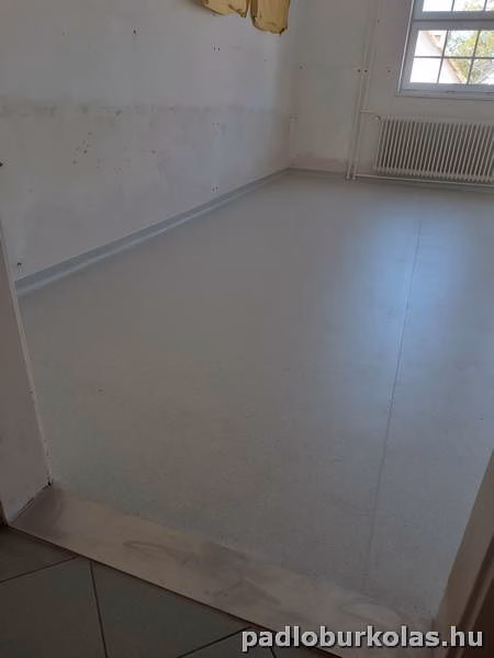 Padlóburkolás, melegburkolás