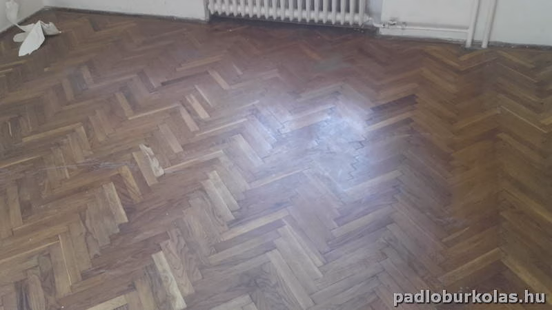 Padlóburkolás, melegburkolás