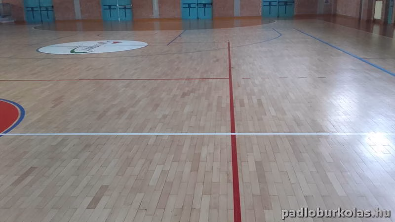 Padlóburkolás, melegburkolás