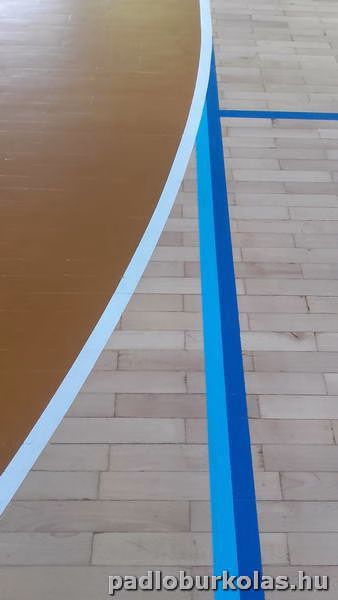 Padlóburkolás, melegburkolás