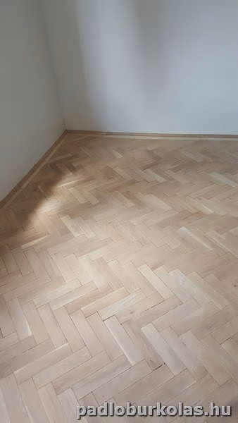 Padlóburkolás, melegburkolás