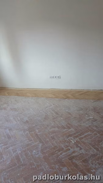 Padlóburkolás, melegburkolás