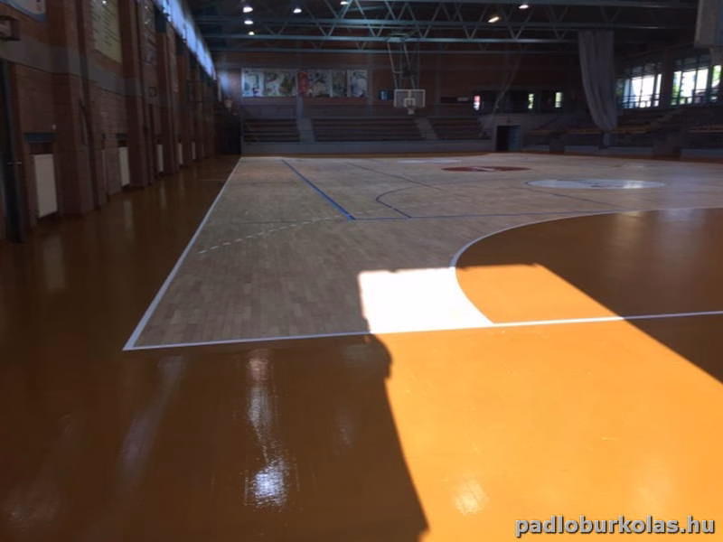 Padlóburkolás, melegburkolás