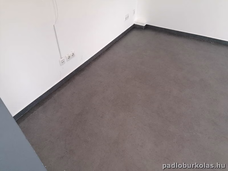 Padlóburkolás, melegburkolás
