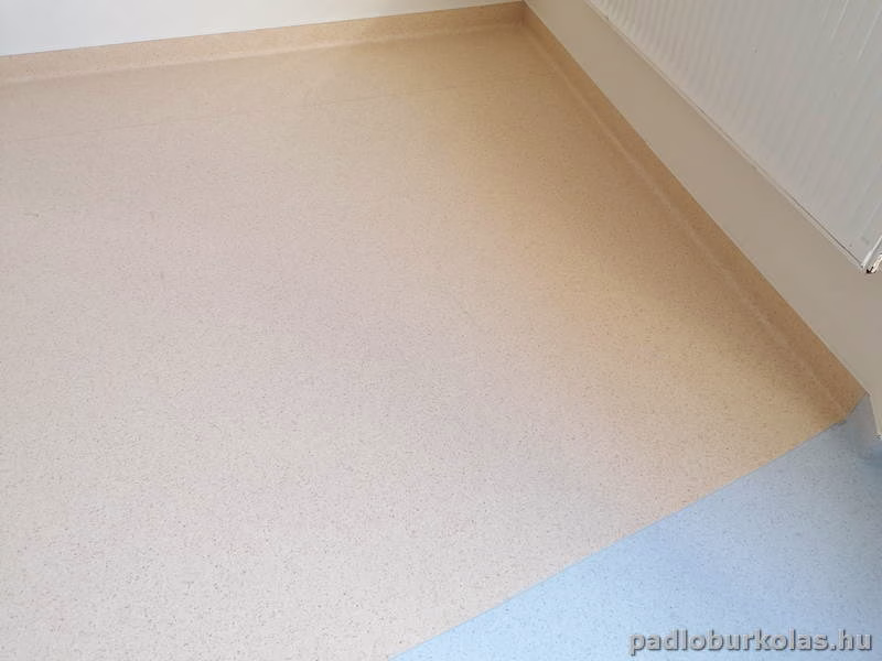 padloburkolas-melegburkolas-ref17