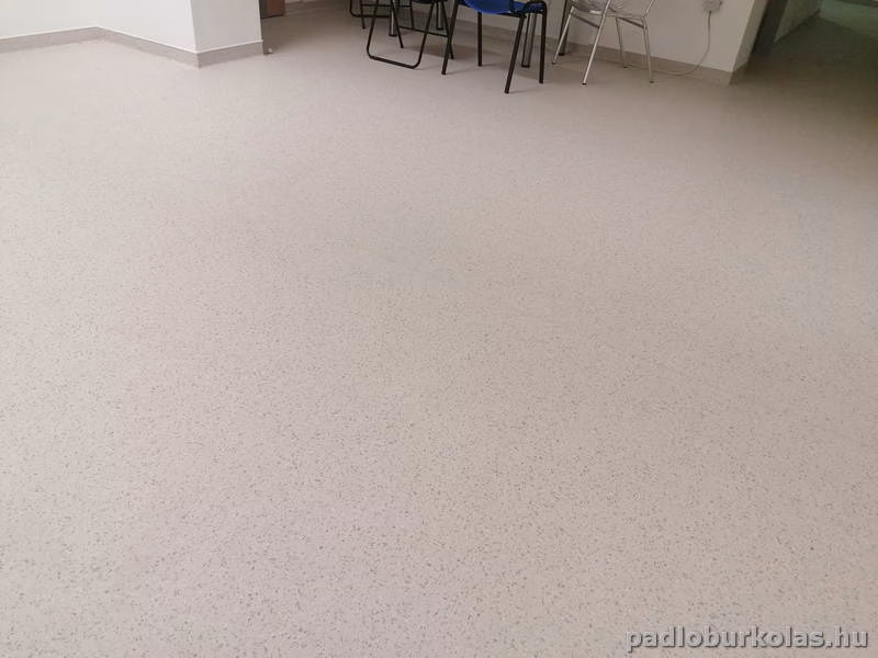 padloburkolas-melegburkolas-ref38